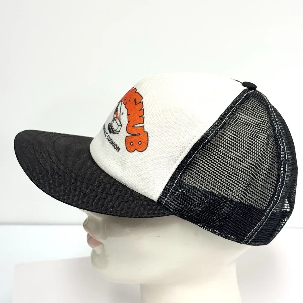 Vintage hat preowned